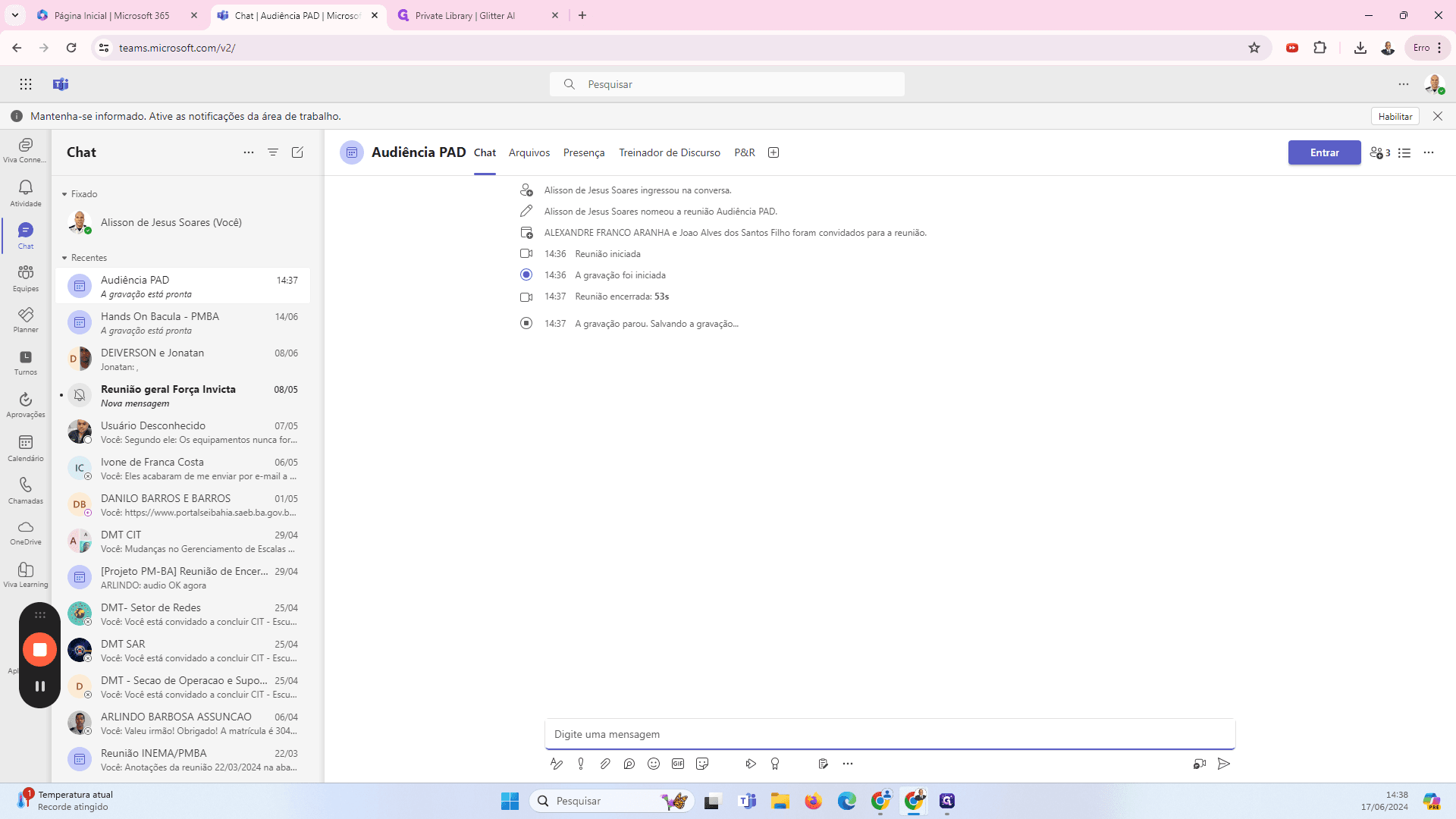 Step #29: Na aba chat, fica registrado o log de início e término da reunião. Clicando no botão de gravação para ser direcionado ao arquivo no Microsoft Stream
