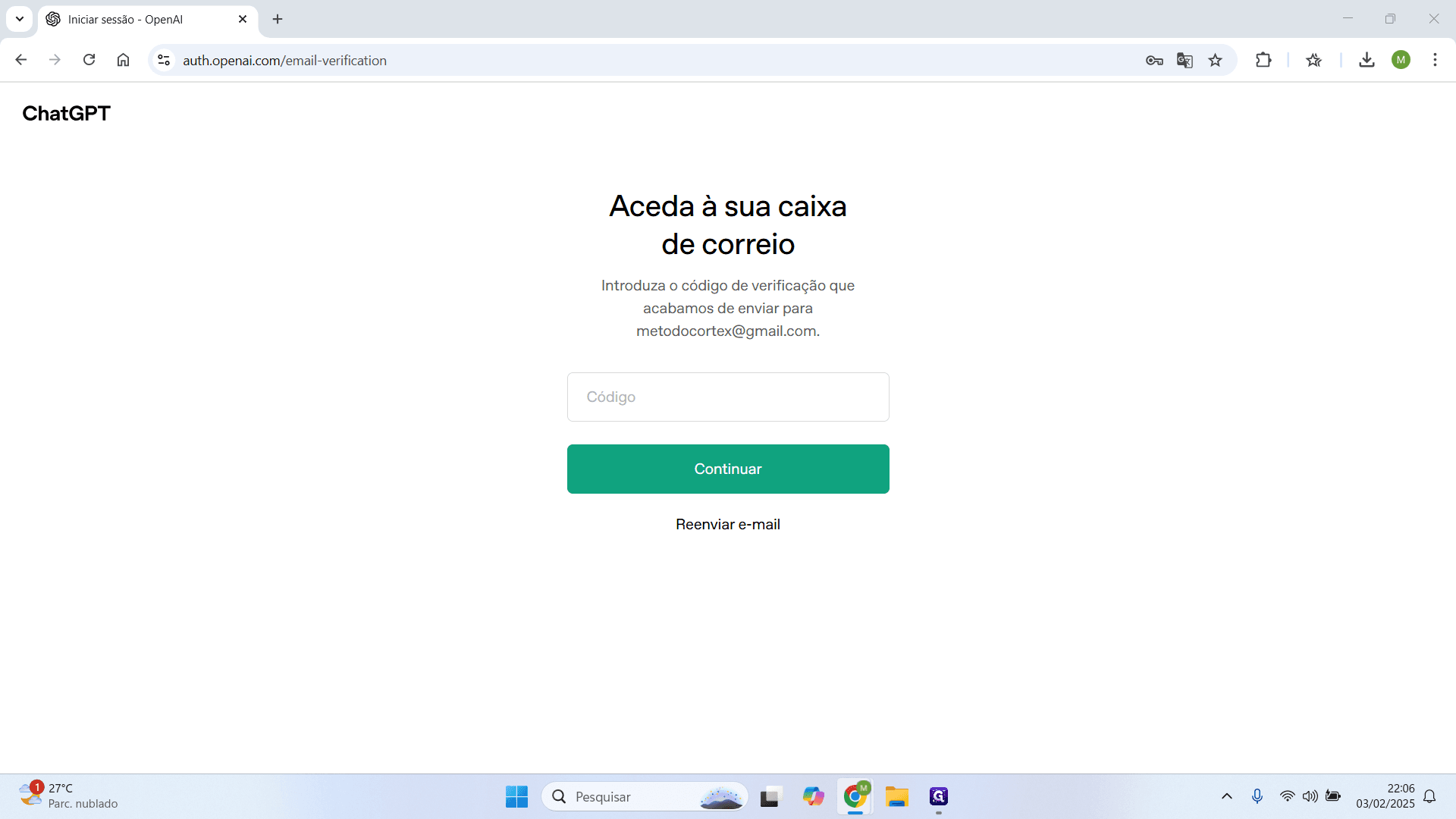 Step #8: Para criar a conta, é preciso passar pela etapa de "verificação do e-mail".Após inserir o e-mail e a senha e clicar em continuar, será enviado um código para o endereço de e-mail utilizado.