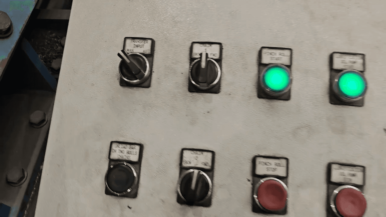 Step #2: העבר את בורר ה-TRANSFER INPUT למצב AUT