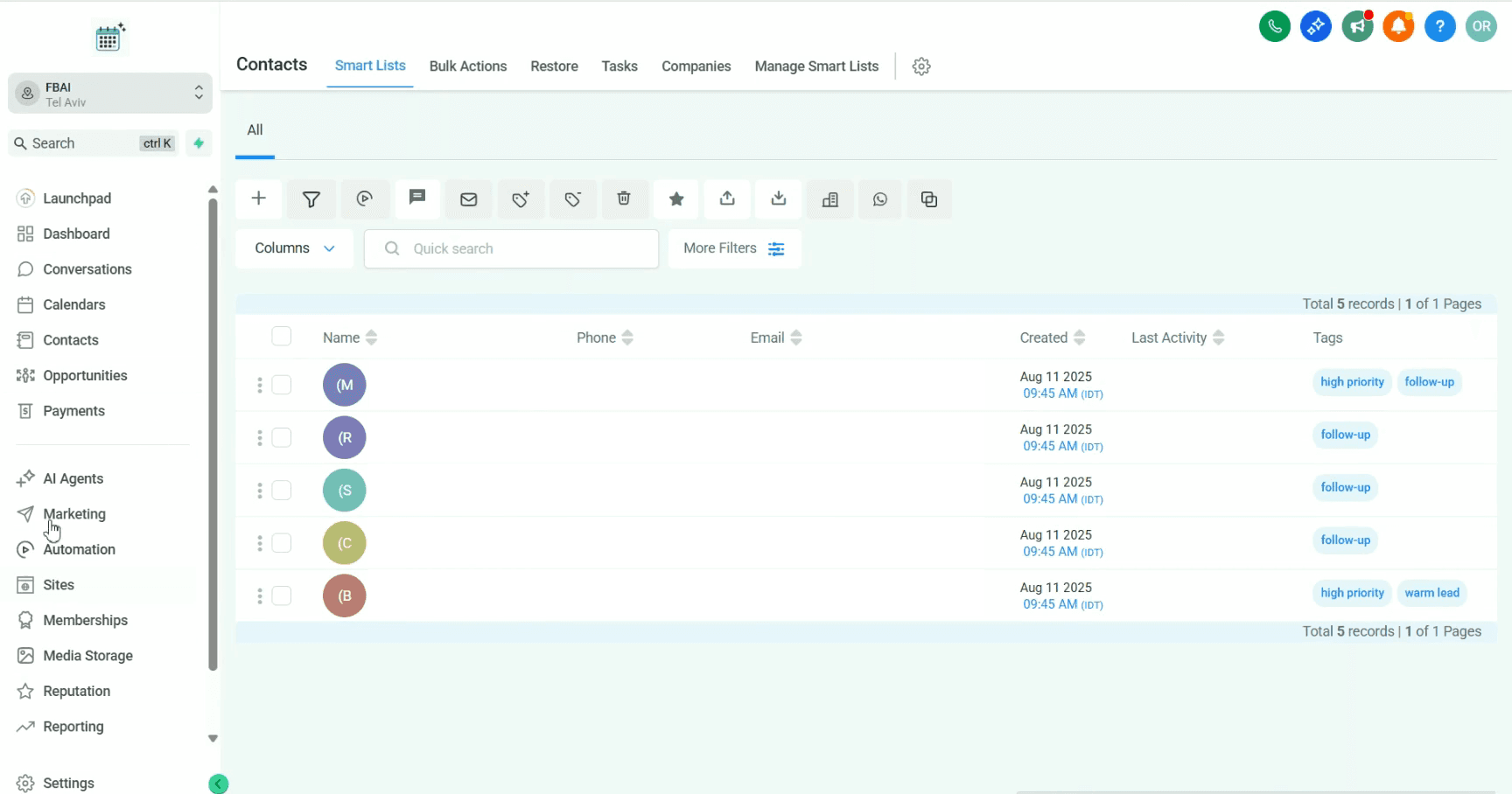 Step #1: לחץ על 'Marketing' בסרגל הצידי השמאלי.