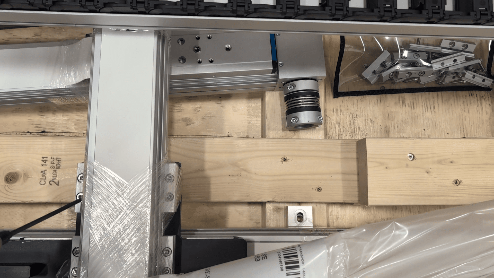 Step #4: Use a hex key to loosen the screws on the gantry mounting bracket.
