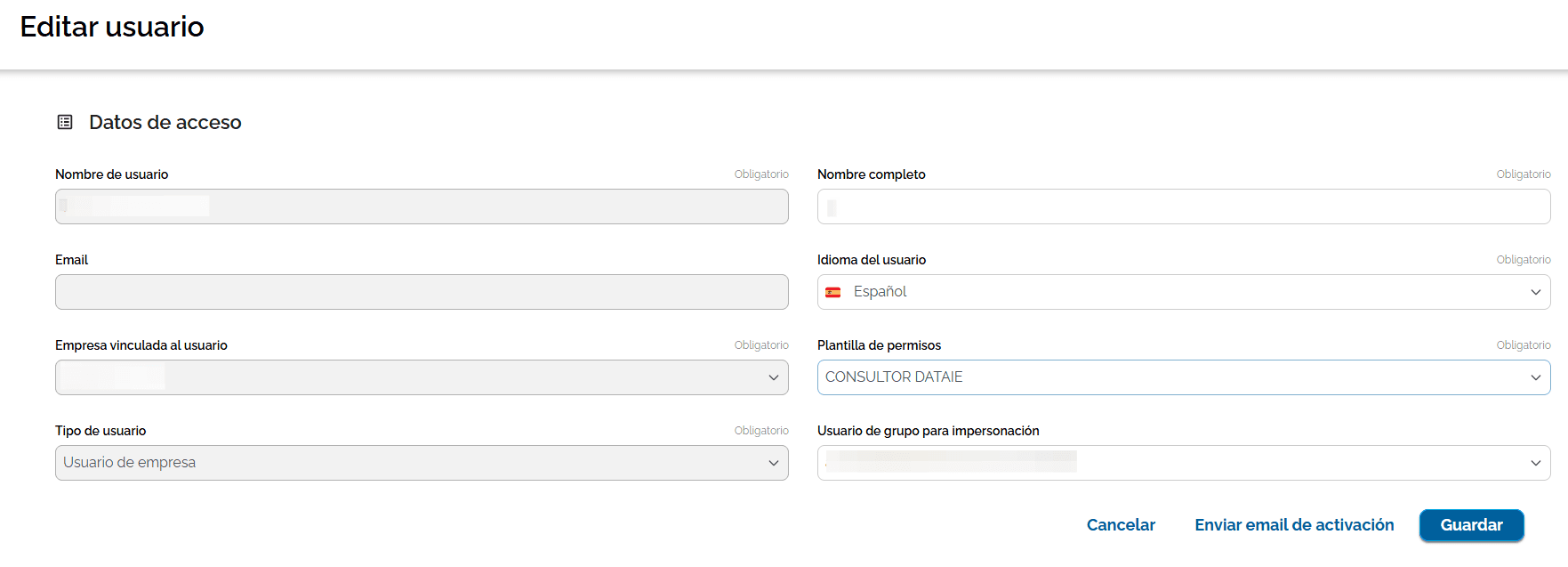 Step #4: Haz clic en el campo desplegable «Plantilla de permisos» del formulario de edición de usuarios.